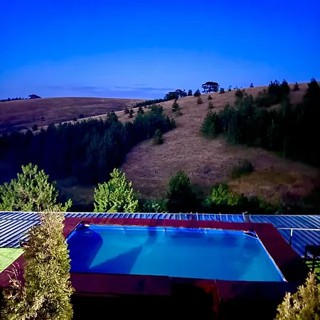Wild Nest Bear Dom wakacyjny Zlatibor